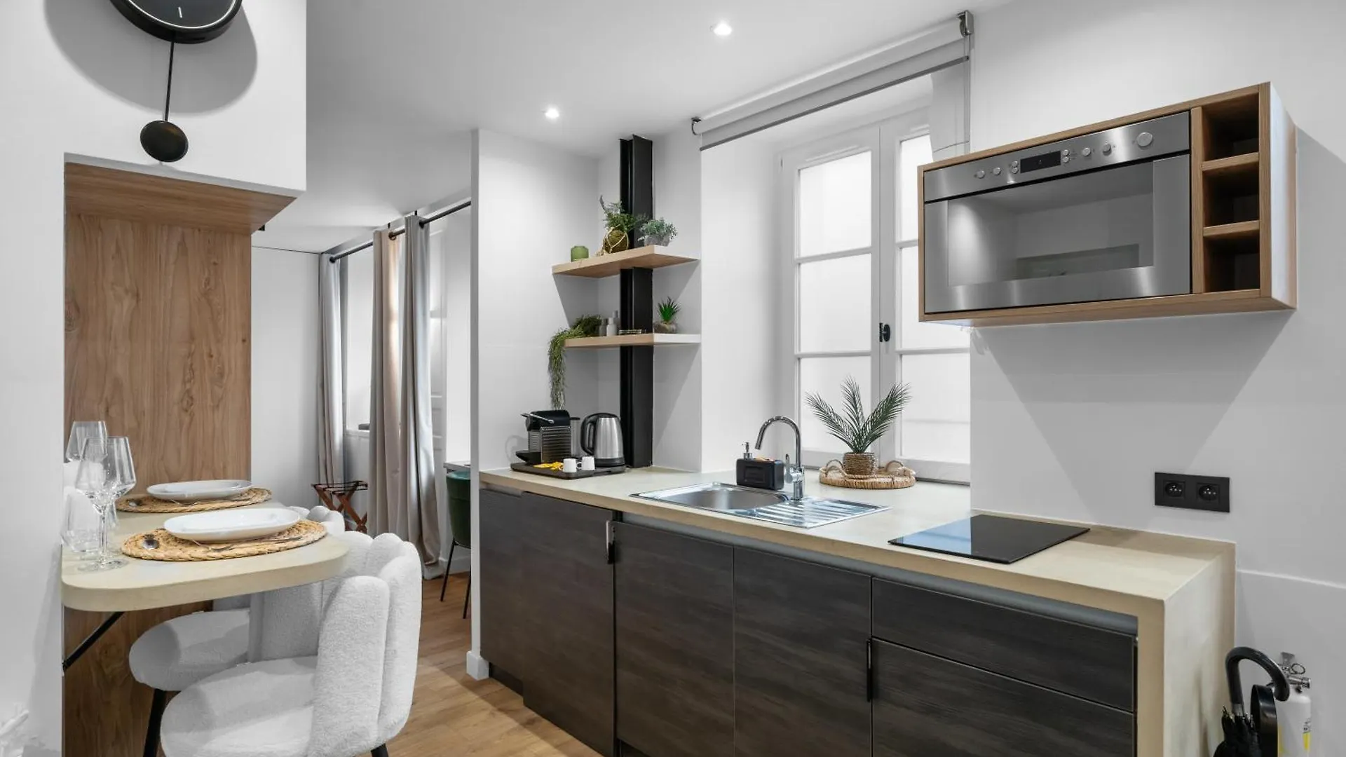 Quartier Notre Dame Apartment *